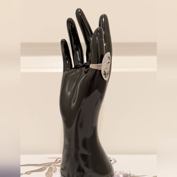 $5 Item! Adjustable Size Leaf and Butterfly Pavé Black and Silver Fashion Ring - Picture 3 of 5